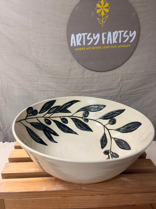 Olive Branch Serving Bowl