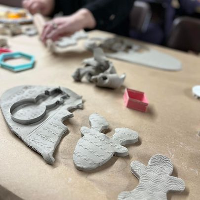 Try – it Pottery Wheel Clay Workshop at Artsy Fartsy Studio – KYMA Events